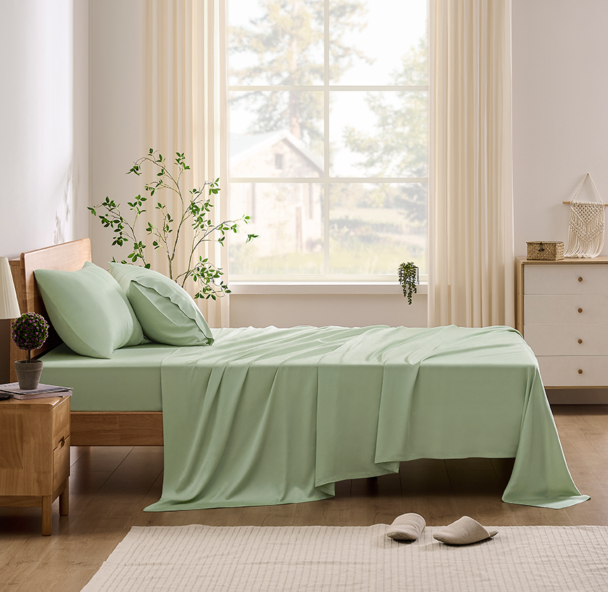 Bamboo Sheets Set Light Green